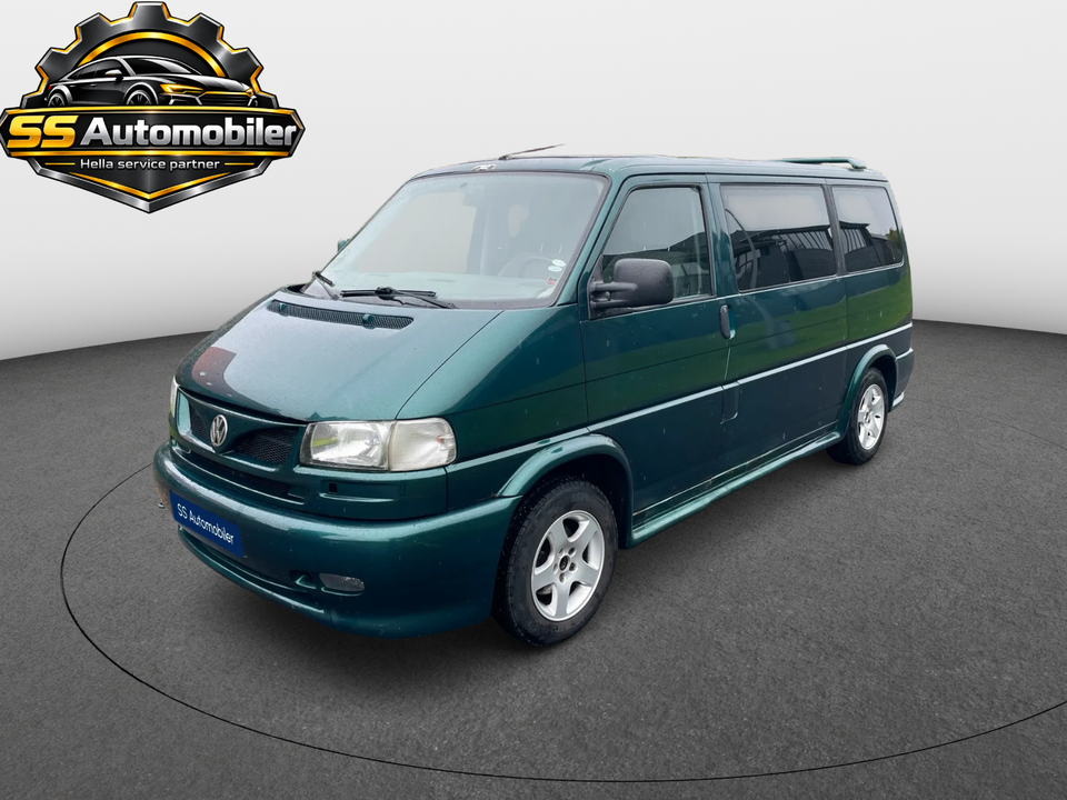 VW Caravelle 2,8 VR6 4d