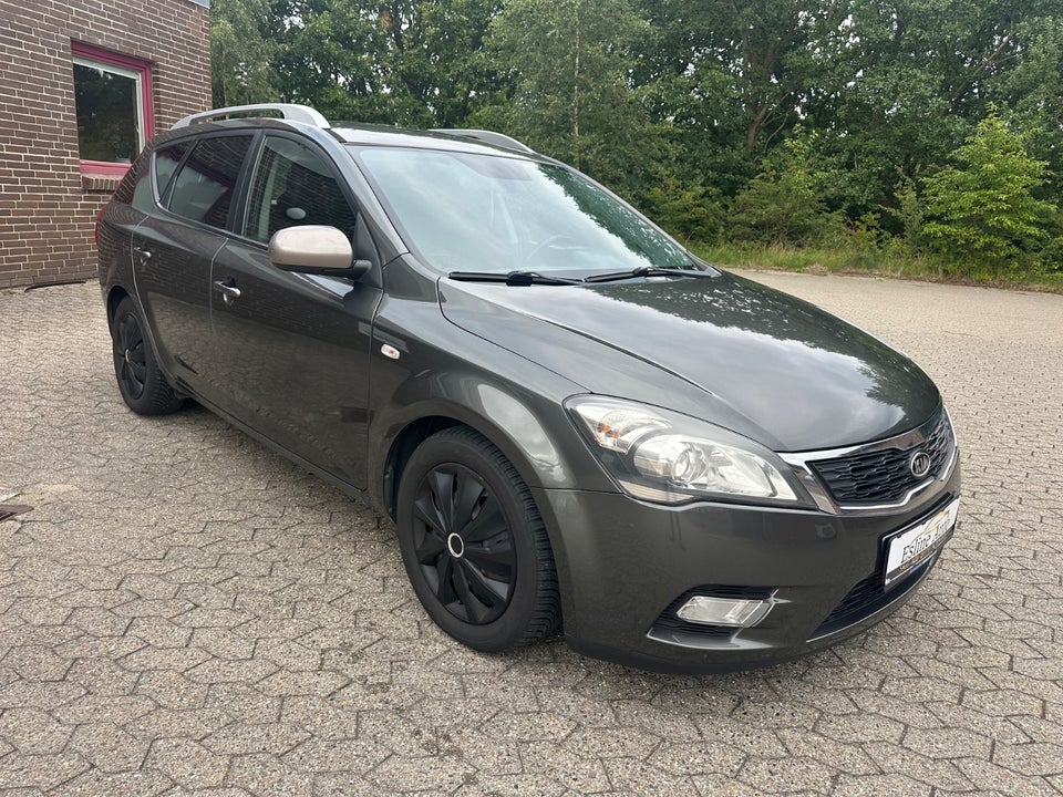 Kia Ceed 1,6 CRDi 115 Active SW 5d