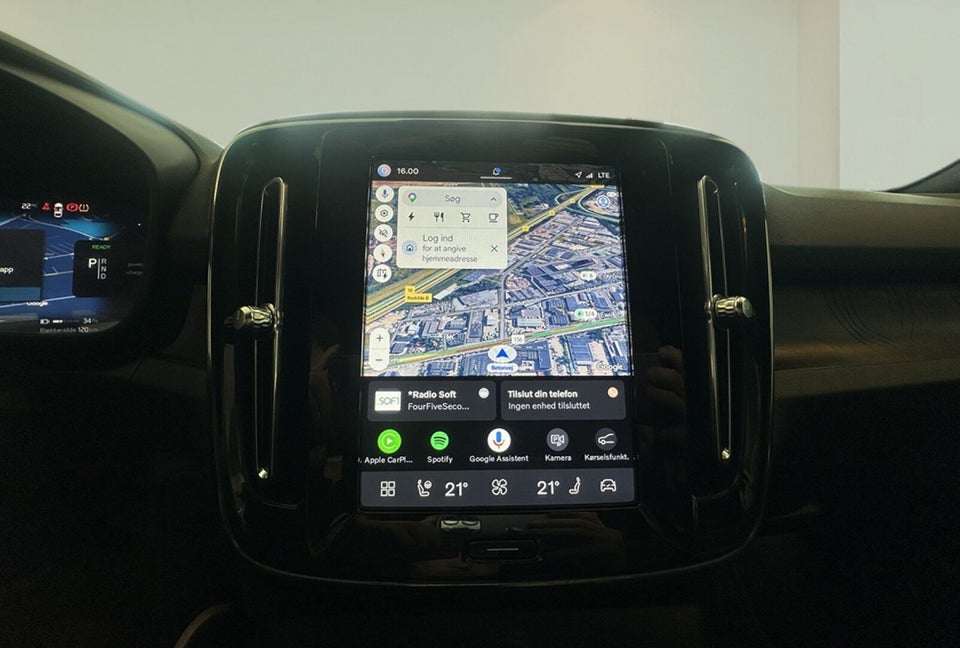 Volvo XC40 P6 ReCharge Plus 5d