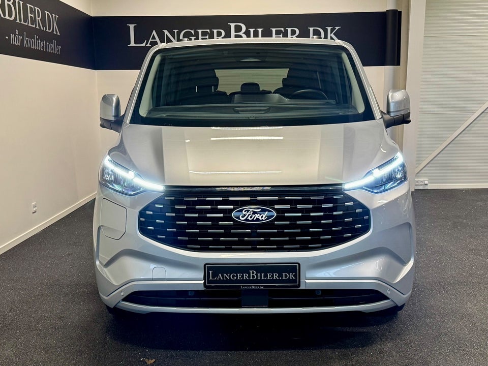 Ford Tourneo Custom 340S 2,5 PHEV Titanium X CVT