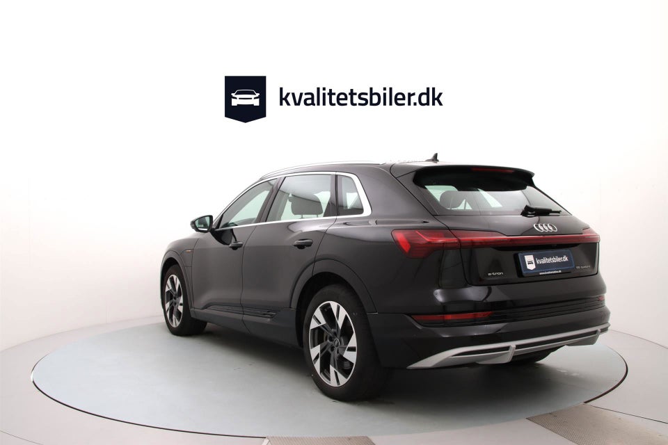 Audi e-tron 55 S-line Prestige quattro 5d