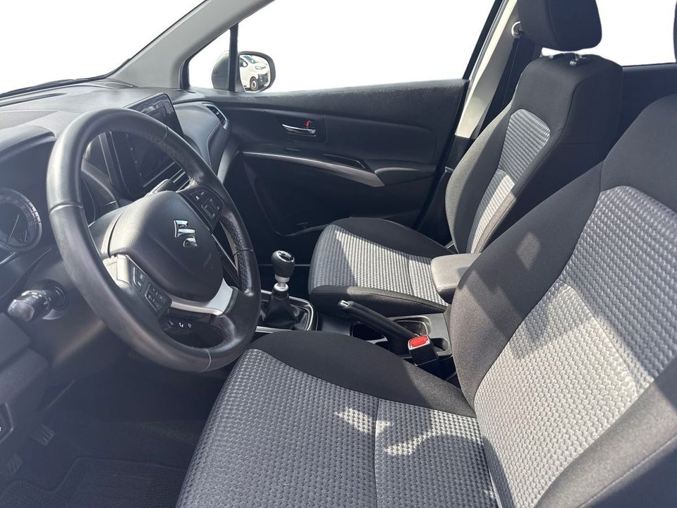Suzuki S-Cross 1,4 mHybrid Active 5d