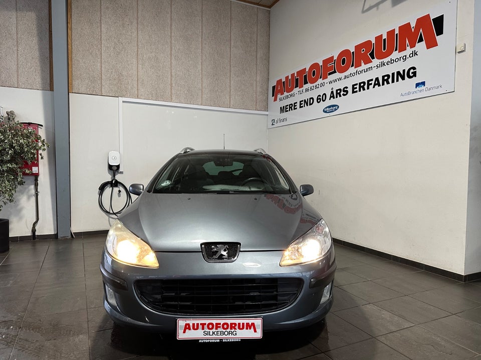 Peugeot 407 1,8 SR stc. 5d