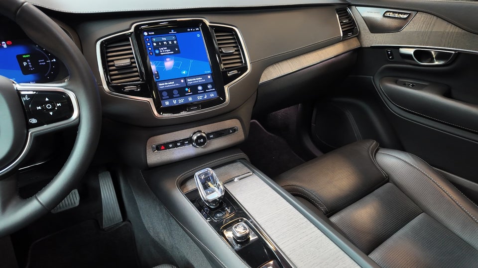 Volvo XC90 2,0 T8 ReCharge Ultimate Dark aut. AWD 7prs 5d