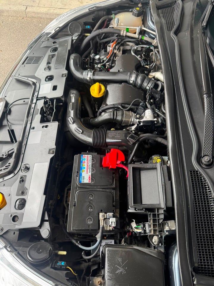 Renault Clio IV 1,5 dCi 90 Limited Sport Tourer 5d
