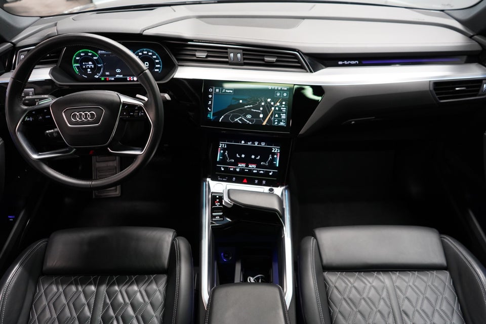Audi e-tron 55 S-line Sportback quattro 5d