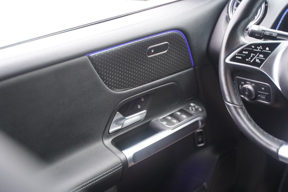 Mercedes EQB250+ Progressive 5d