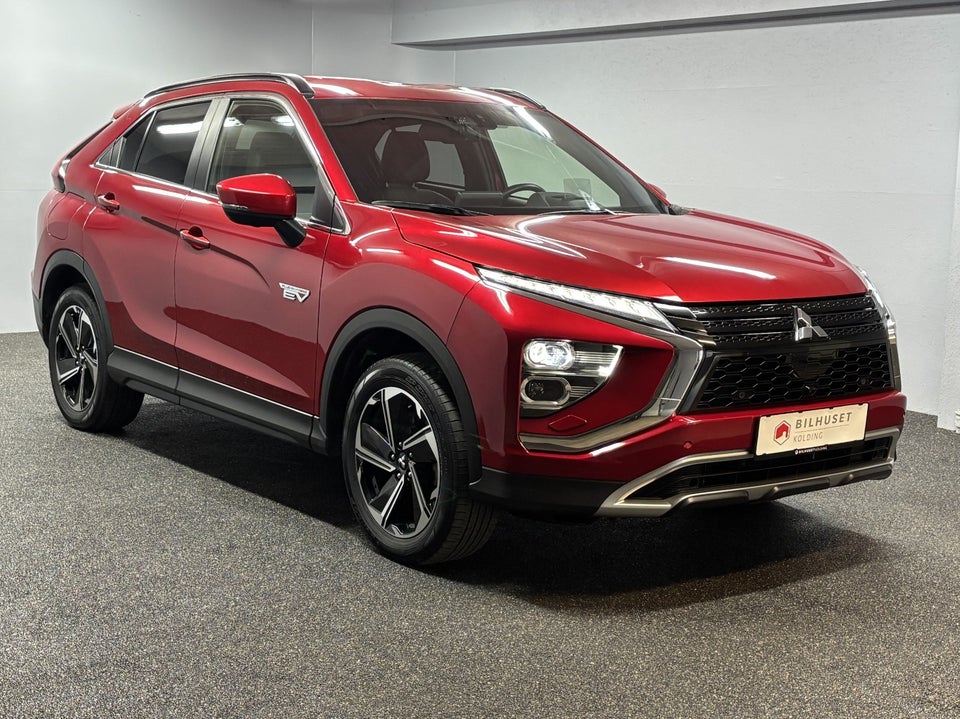 Mitsubishi Eclipse Cross 2,4 PHEV Intense CVT 4WD 5d