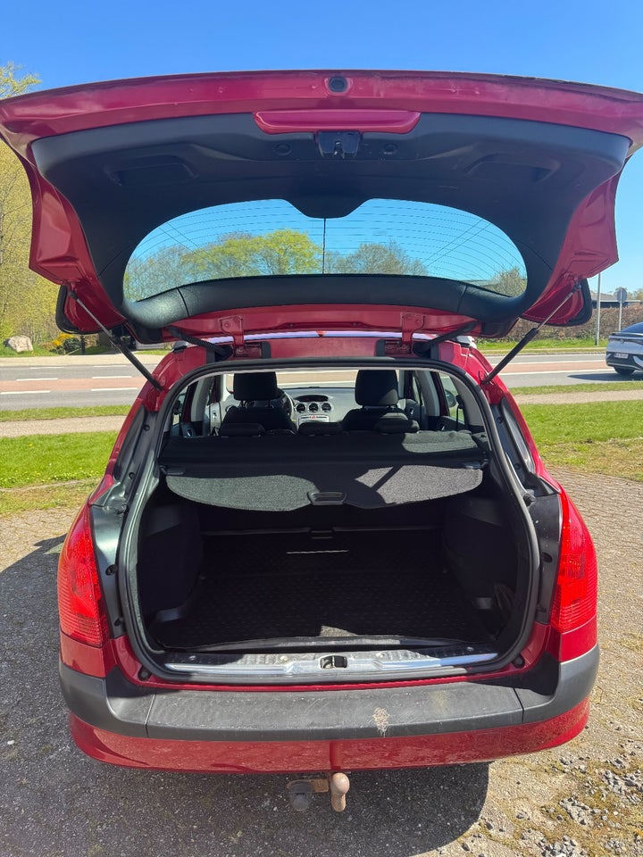 Peugeot 308 1,6 HDi 92 Comfort+ stc. 5d