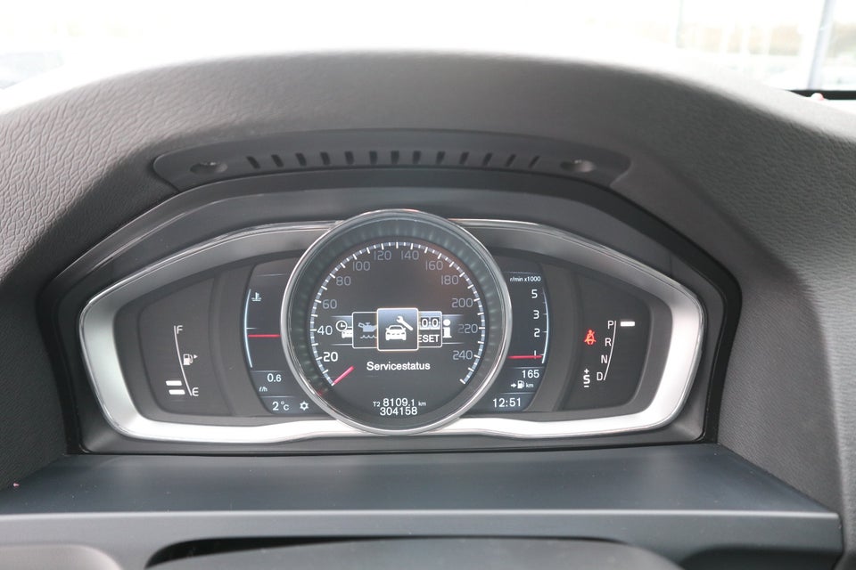 Volvo V60 2,0 D3 136 Momentum aut. 5d