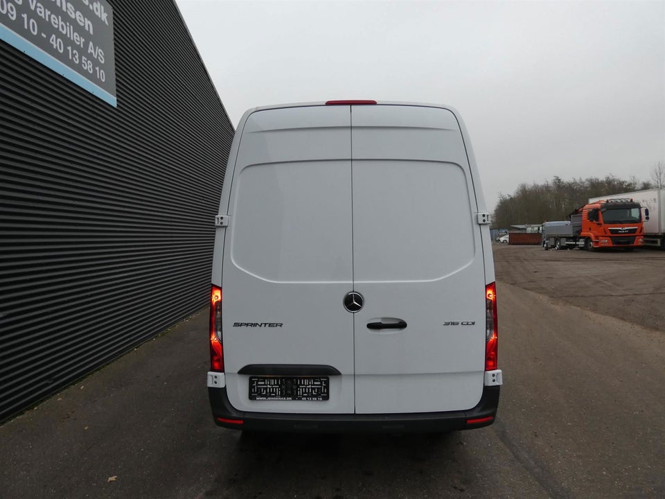 Mercedes Sprinter 316 2,2 CDi A2 Kassevogn aut. RWD