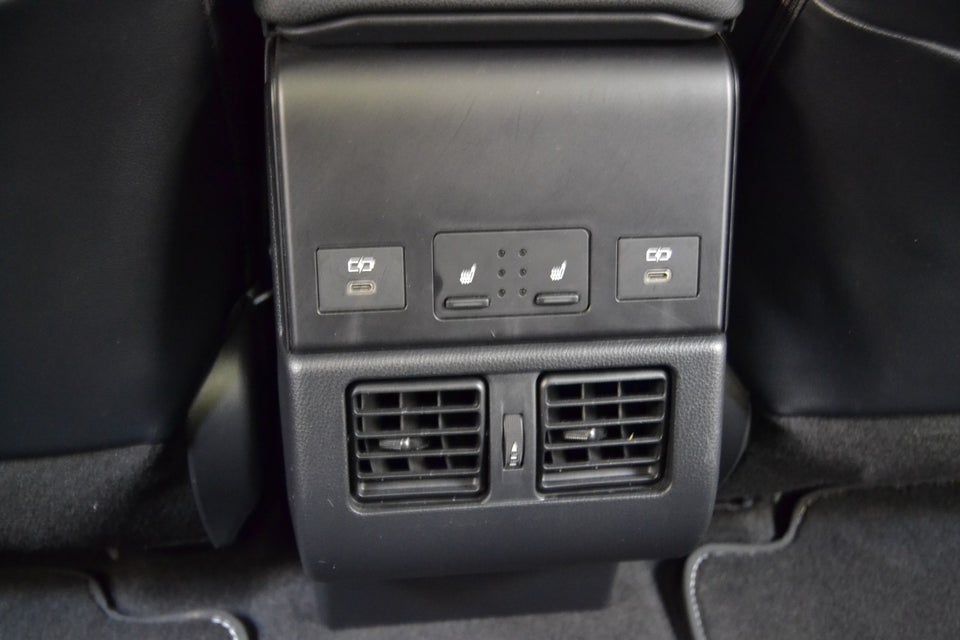 Toyota bZ4X Executive 5d