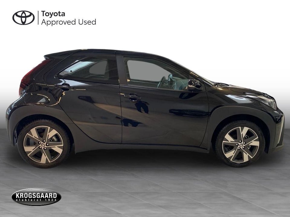 Toyota Aygo X 1,5 Hybrid Play Comfort CVT 5d