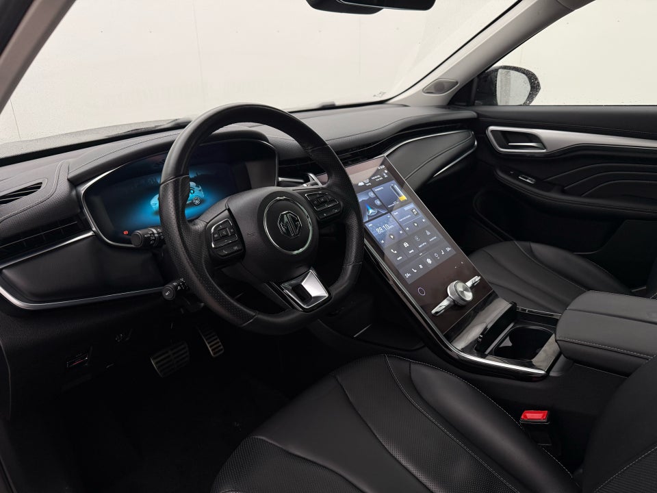 MG Marvel R Performance 5d