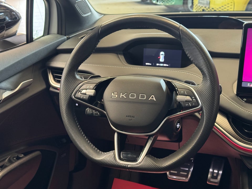 Skoda Enyaq 85x iV Sportline Maxx 5d