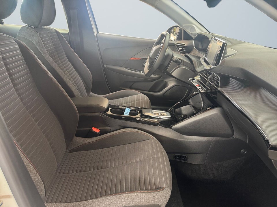 Peugeot e-208 50 Active Pack 5d