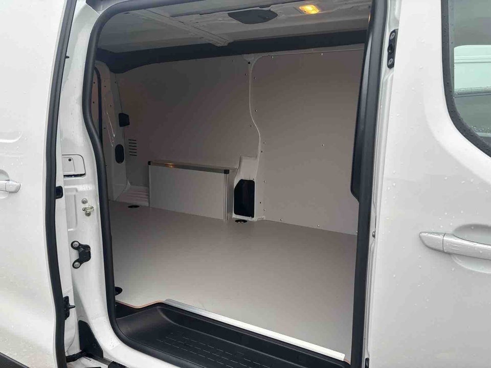 Peugeot e-Expert 75 L3 Plus Van