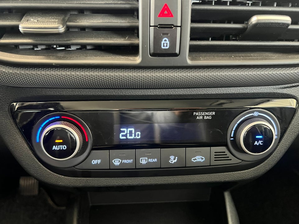Hyundai i10 1,0 MPi Advanced 5d