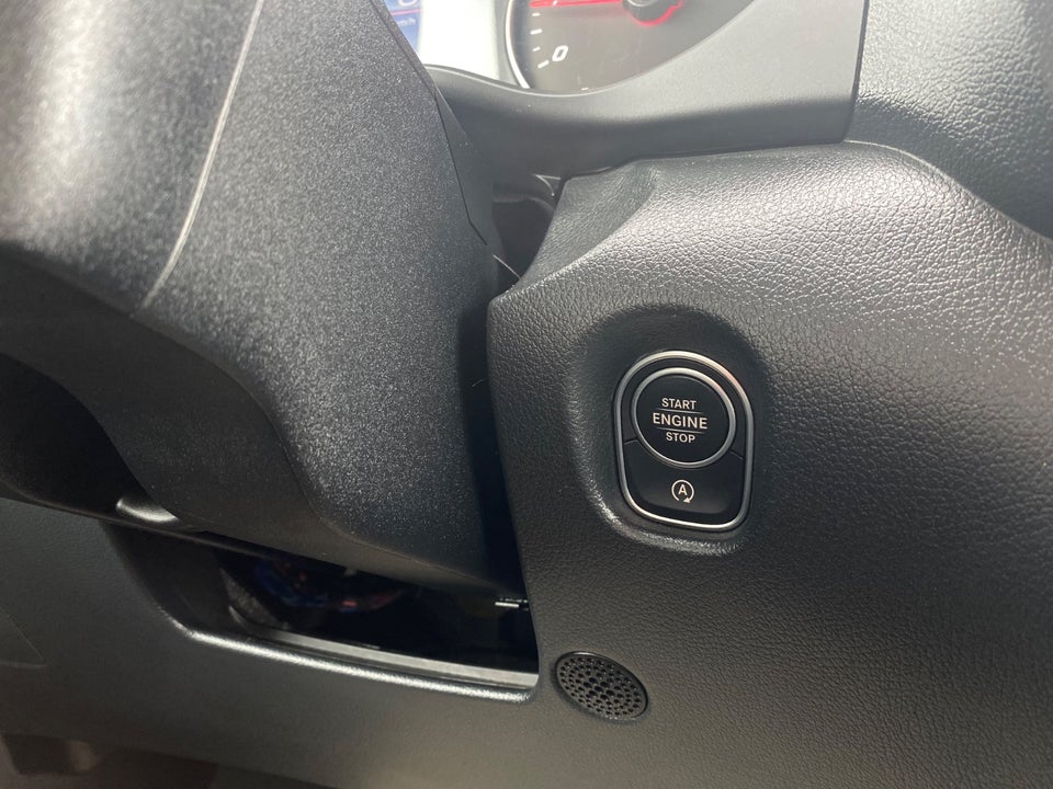 Mercedes Vito 114 2,0 CDi A2 Kassevogn SELECT aut. RWD