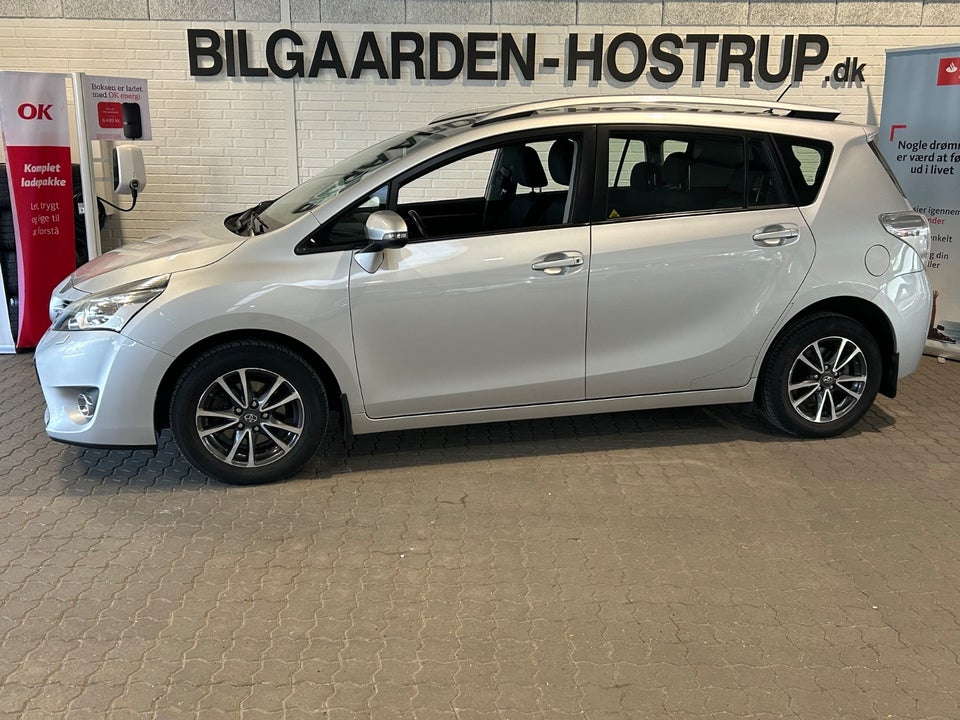 Toyota Verso 1,8 VVT-i T2 Touch 7prs 5d