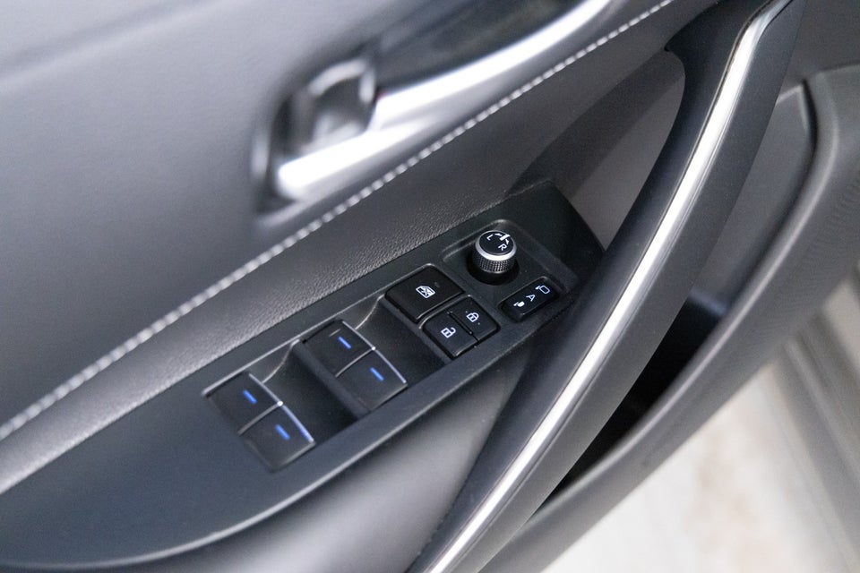 Toyota Corolla 1,8 Hybrid Active Premium Touring Sports MDS 5d