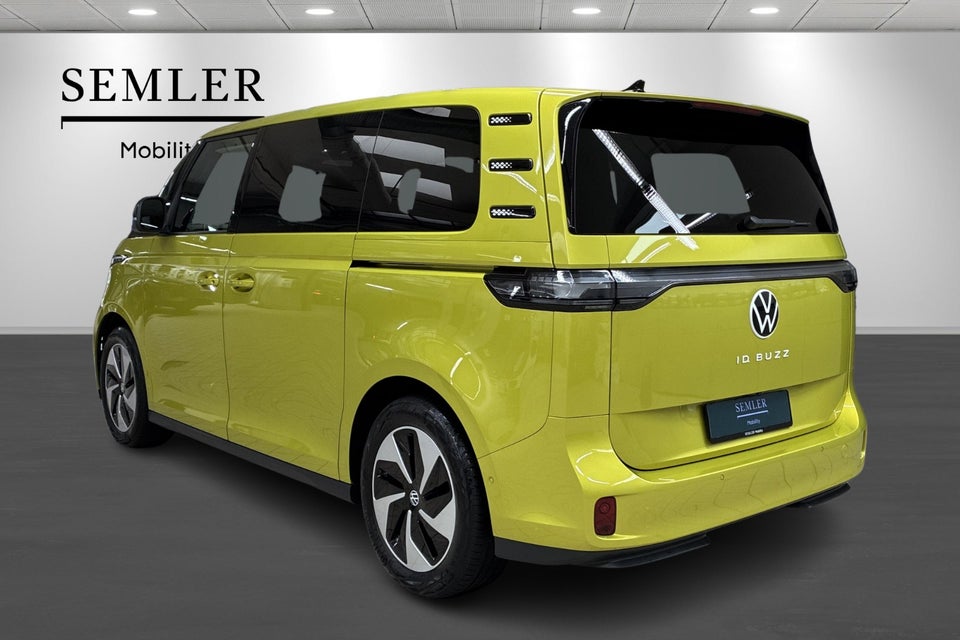 VW ID. Buzz 77 Pro SWB 5d