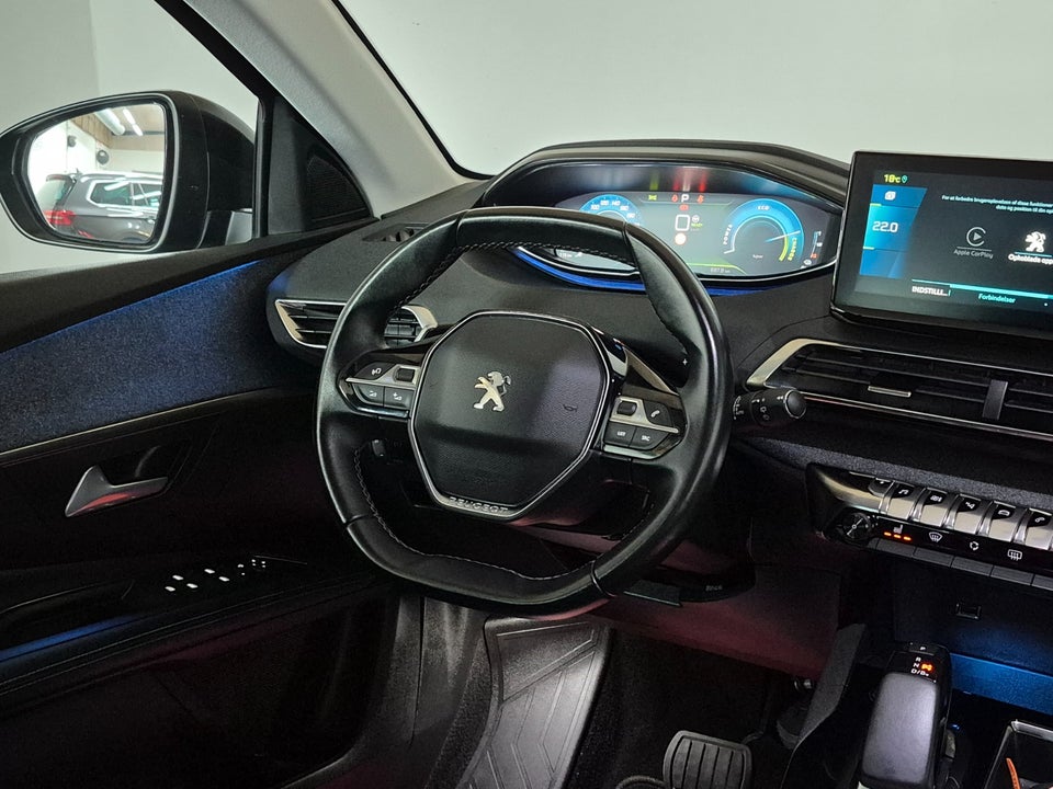 Peugeot 3008 1,6 Hybrid Allure EAT8 5d