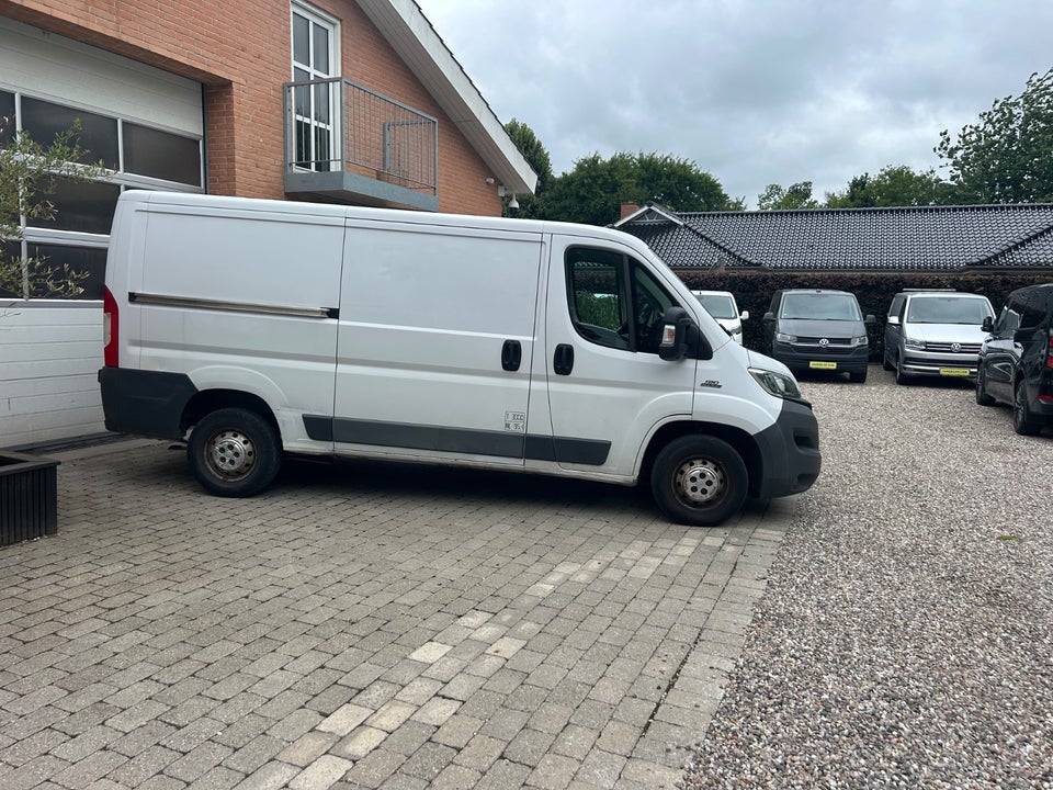 Fiat Ducato 33 2,3 MJT 130 Kassevogn L1H1