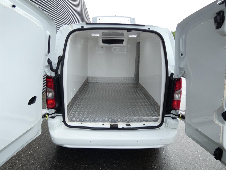 Peugeot Partner 1,5 BlueHDi 130 L2V2 Ultimate EAT8 Van