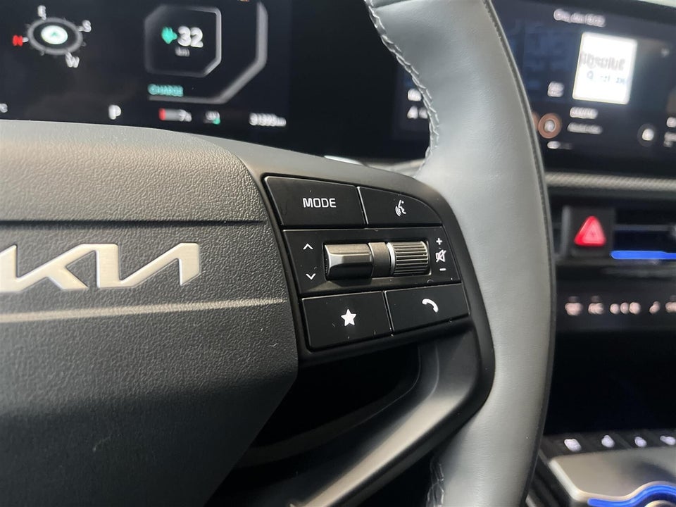 Kia EV6 84 Long Range Upgrade 5d