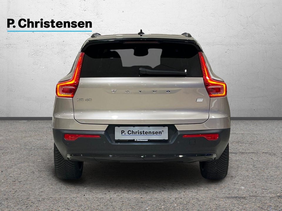 Volvo XC40 P6 ReCharge Core 5d