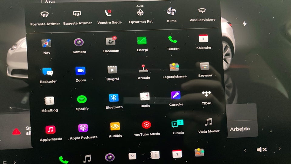 Tesla Model Y Long Range AWD 5d