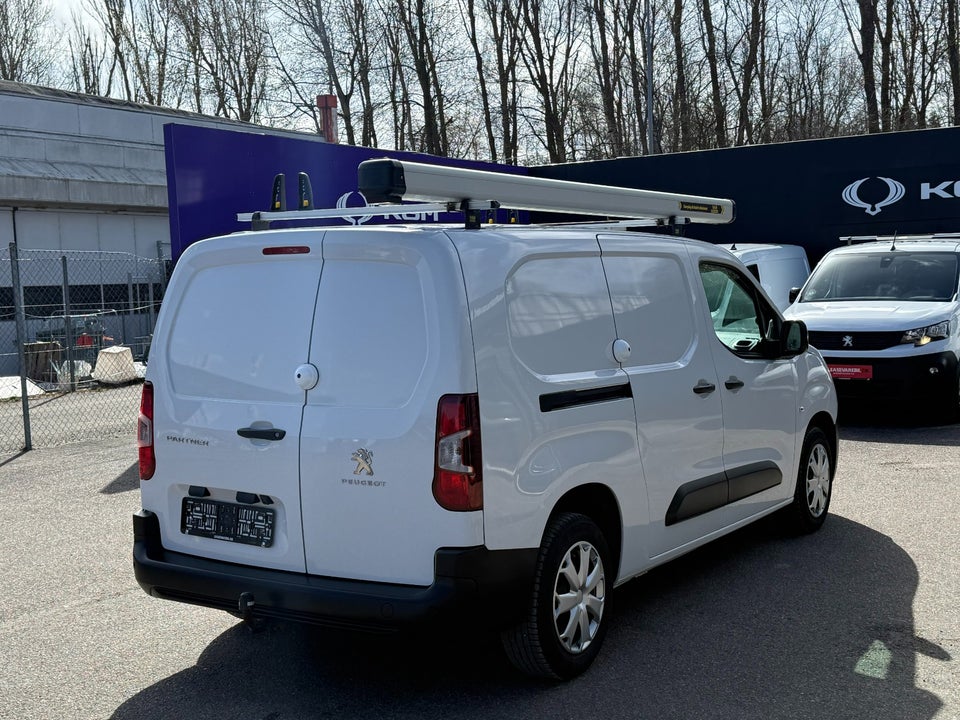 Peugeot Partner 1,5 BlueHDi 130 L2V2 Ultimate EAT8 Van