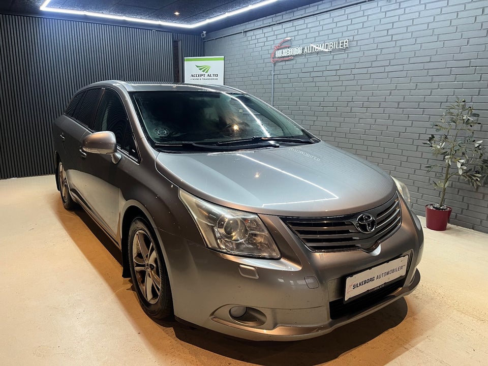Toyota Avensis 2,0 D-4D T3 stc. 5d