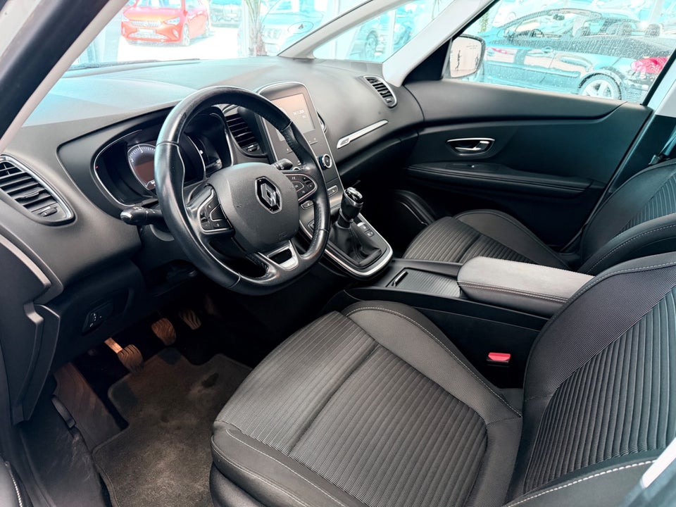 Renault Grand Scenic IV 1,5 dCi 110 Zen 7prs 5d