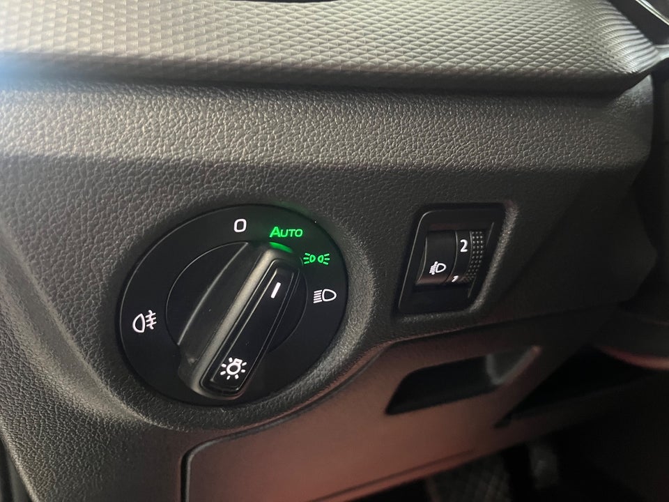 Skoda Kamiq 1,0 TSi 110 Dynamic DSG 5d