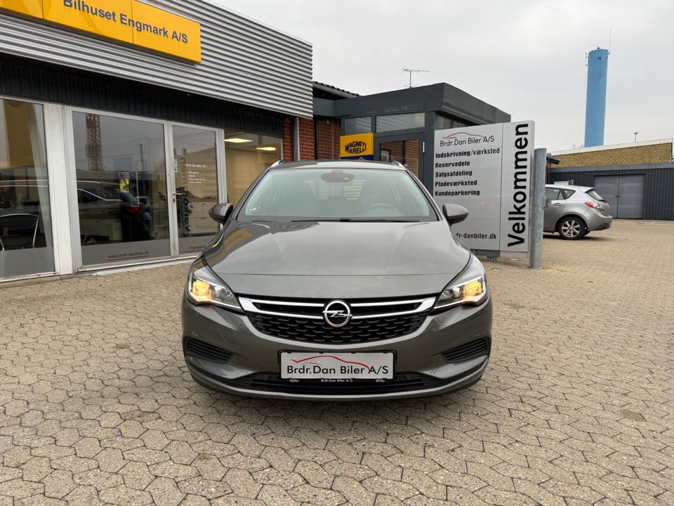 Opel Astra 1,4 T 125 Enjoy Sports Tourer 5d