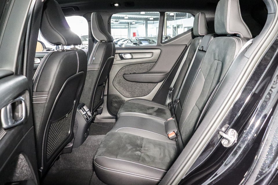 Volvo XC40 P6 ReCharge Plus 5d