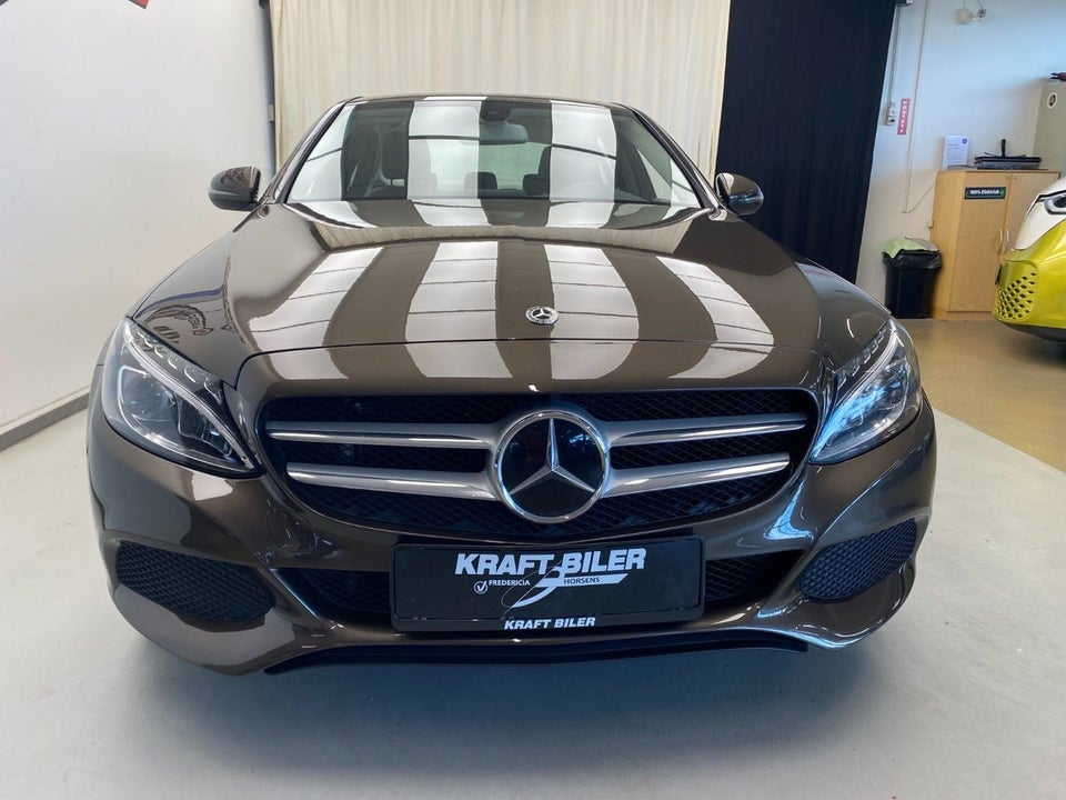 Mercedes C220 d 2,2 Business aut. 4d