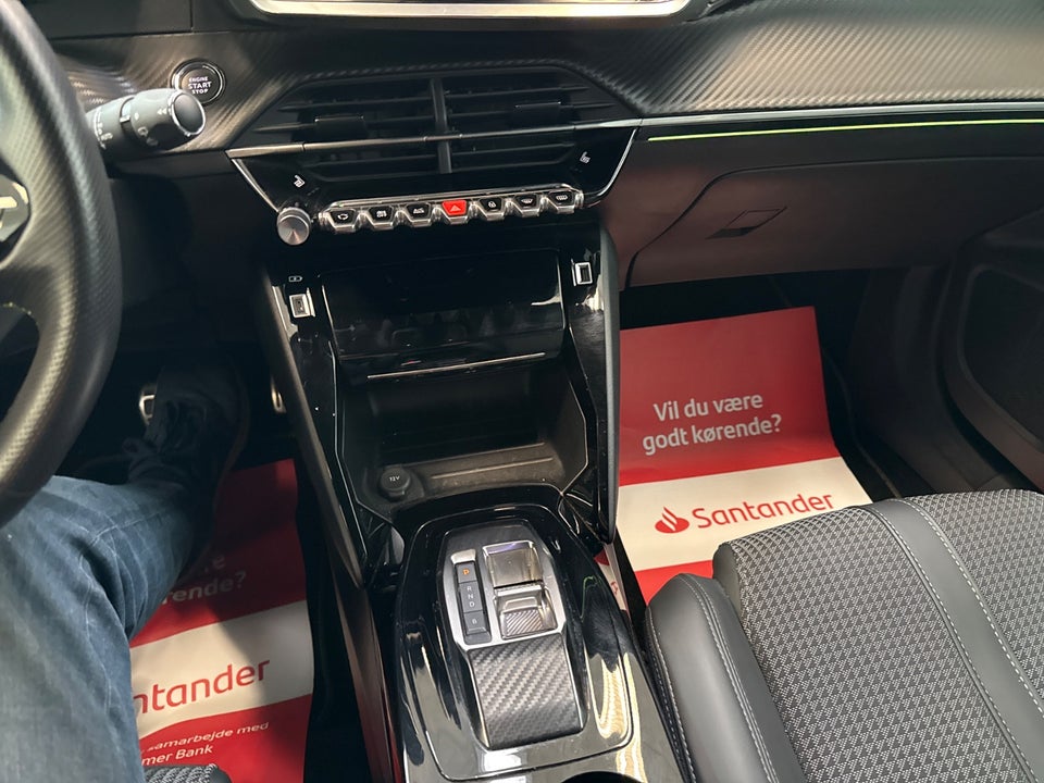 Peugeot e-2008 50 GT 5d