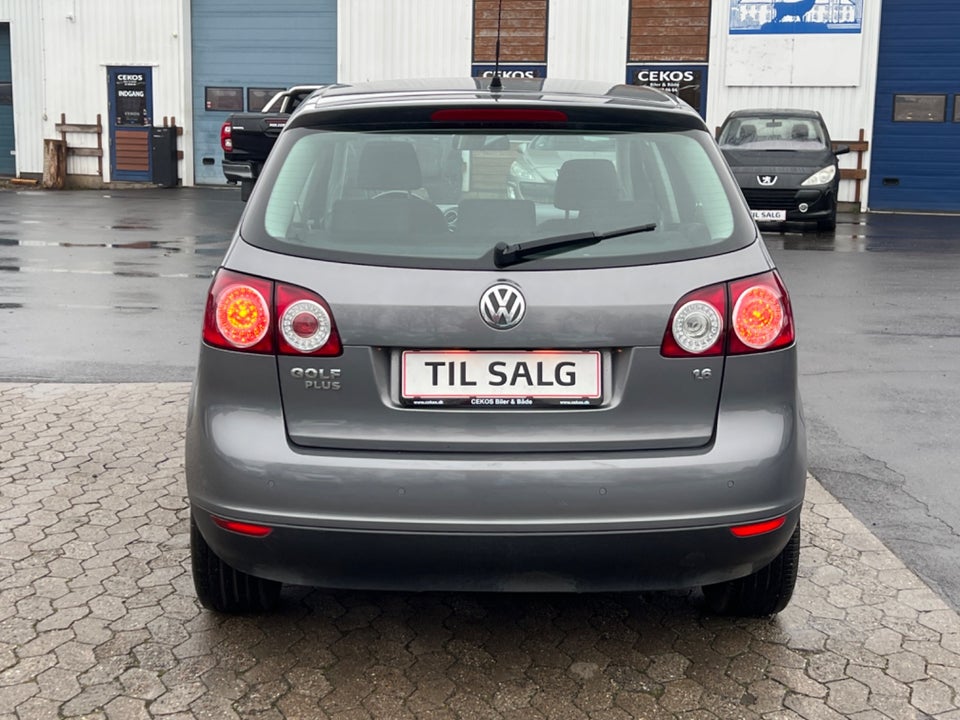 VW Golf Plus 1,6 Trendline DSG 5d