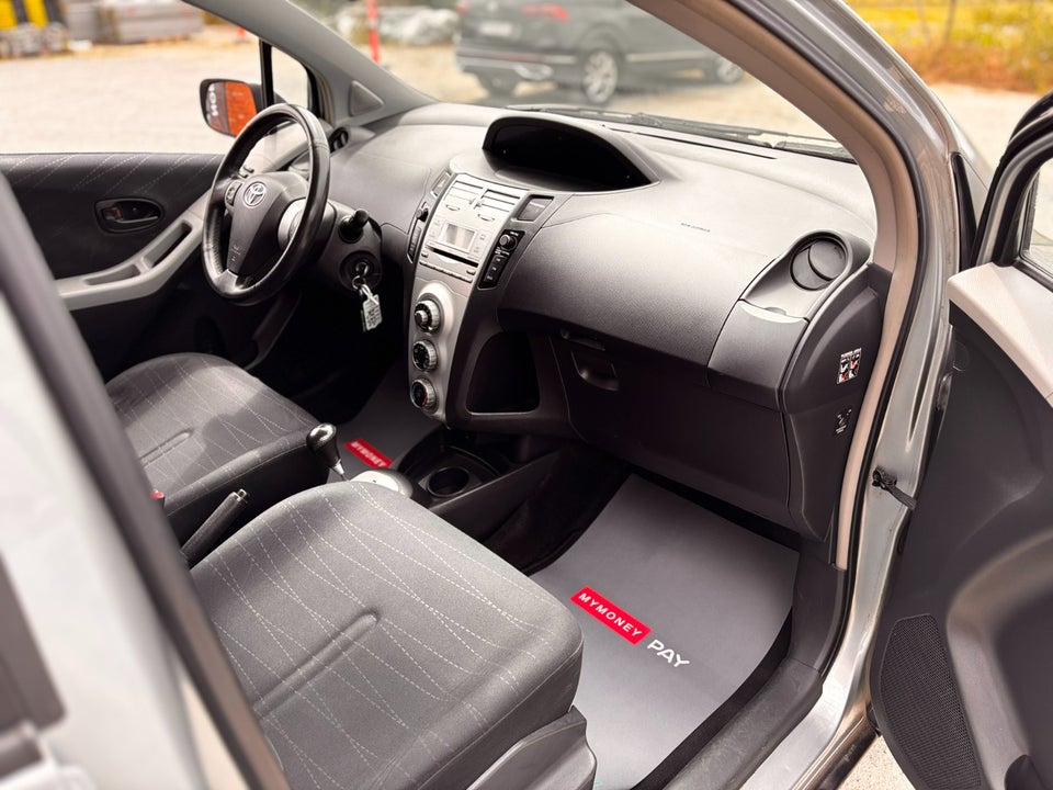 Toyota Yaris 1,3 Luna M/M 5d
