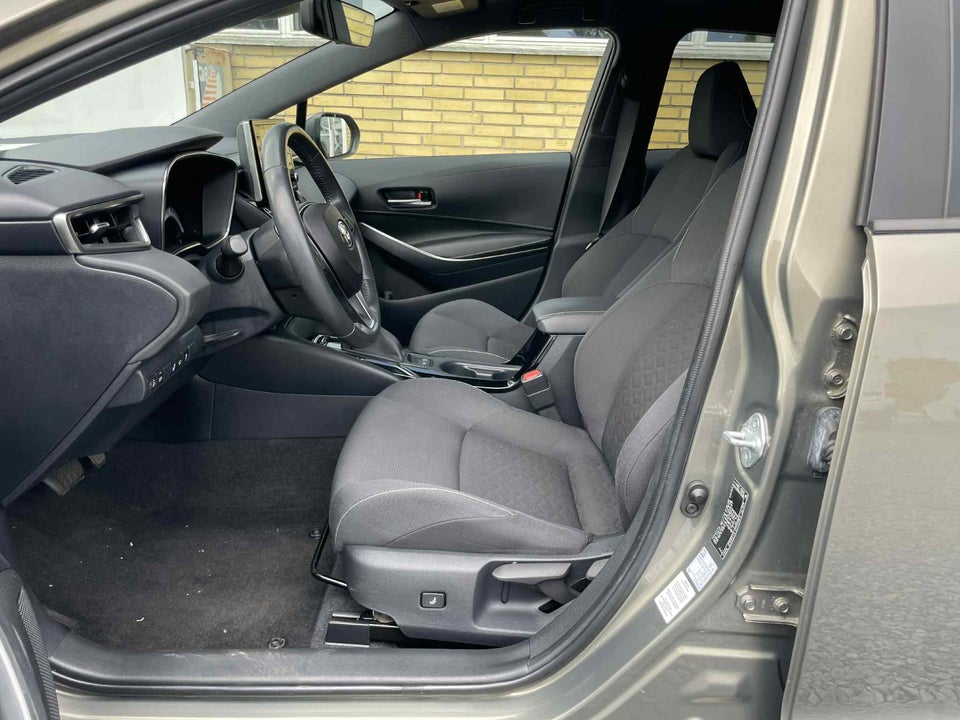 Toyota Corolla 1,8 Hybrid H3 Smart MDS 5d