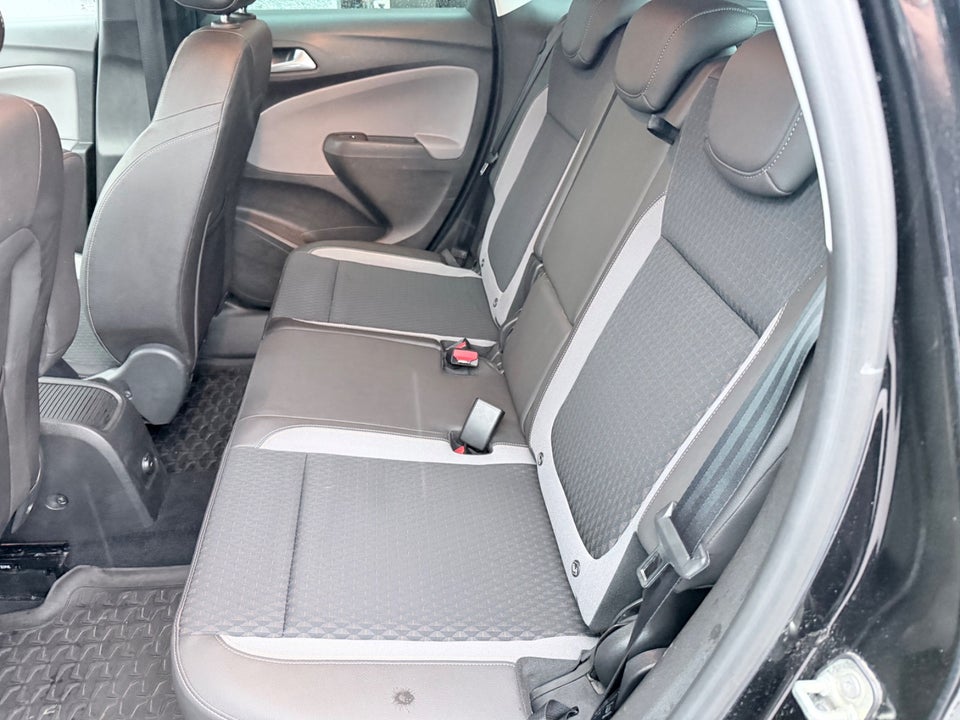 Opel Crossland X 1,2 T 130 Enjoy 5d