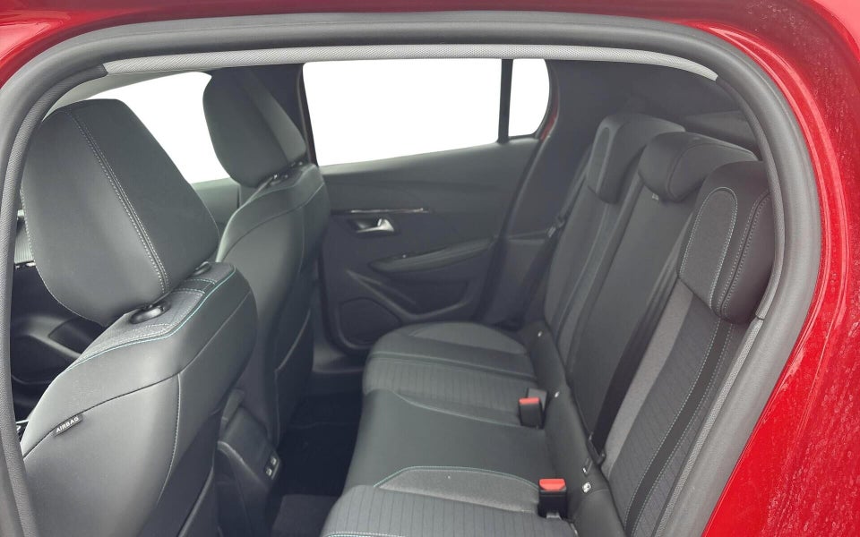 Peugeot 208 1,2 PureTech 100 Allure Sky 5d