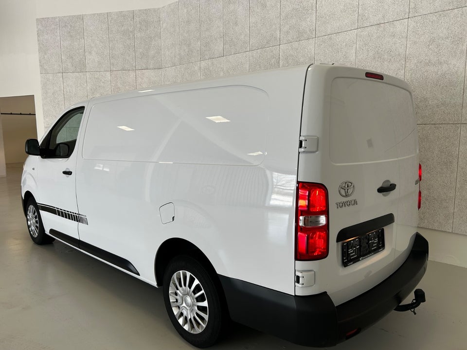 Toyota ProAce 2,0 D 144 Long Comfort Master aut. 4d