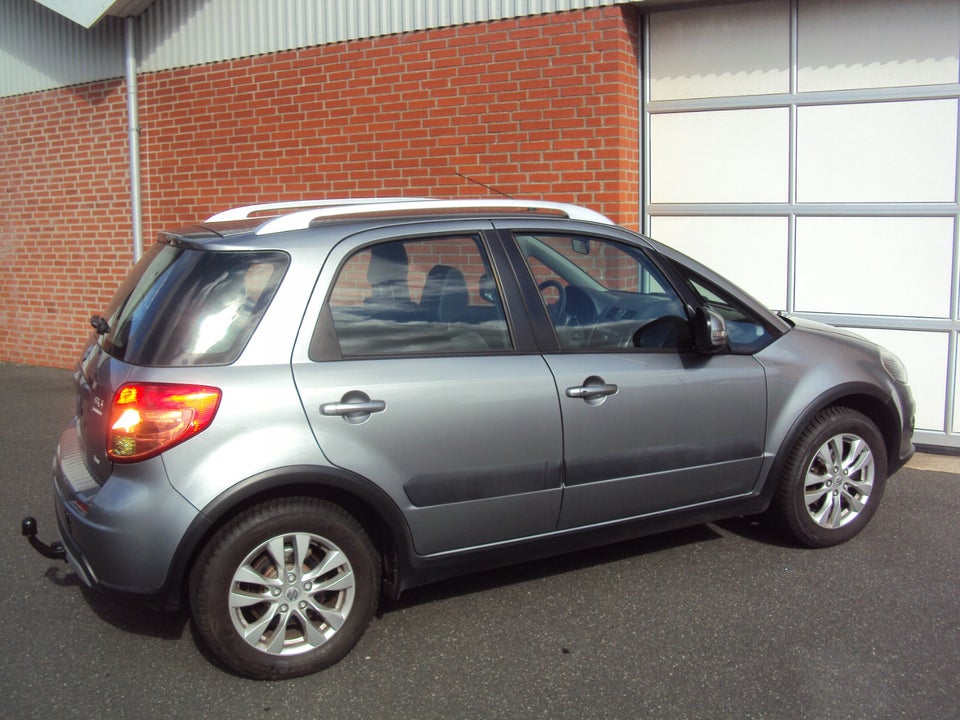 Suzuki SX4 1,6 CombiBack Tour 5d