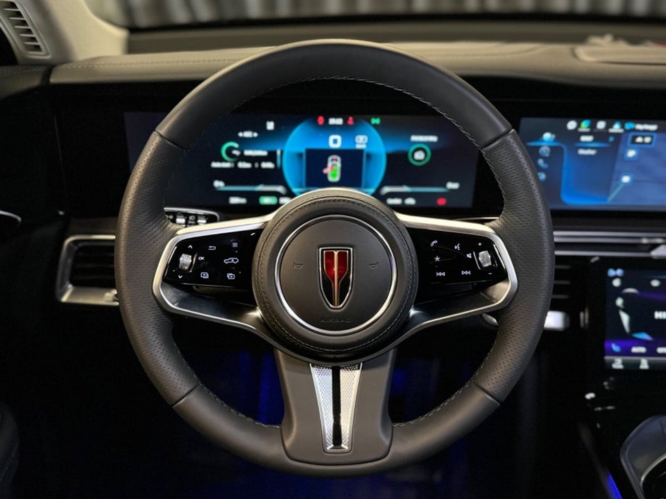 Hongqi E-HS9 99 Exclusive 5d