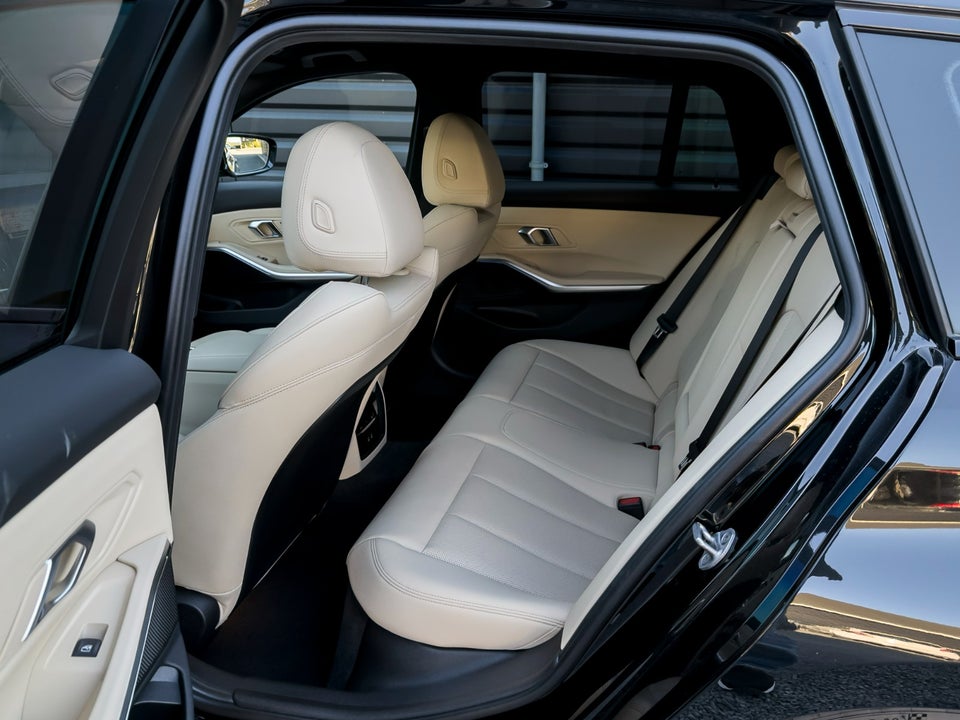 BMW 330e 2,0 Touring M-Sport aut. 5d