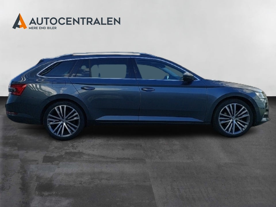 Skoda Superb 1,4 TSi iV Business Executive Combi DSG 5d